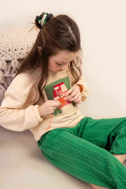 Vanilla Knit & Green Sweatshirt Set