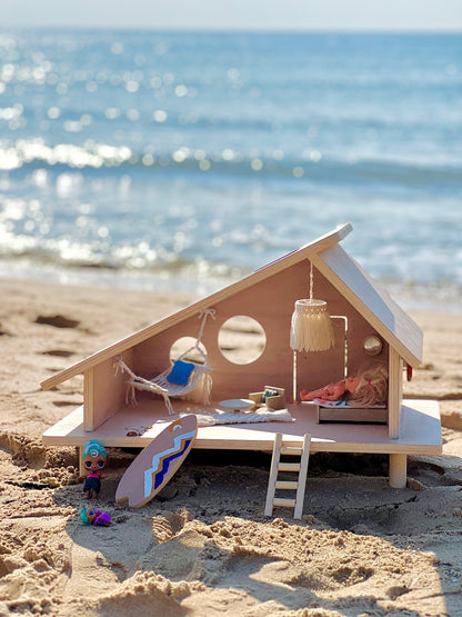 Surfer's Shack Dollhouse