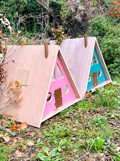 Mountain Cabin Dollhouse - Pink/Turquoise Mint