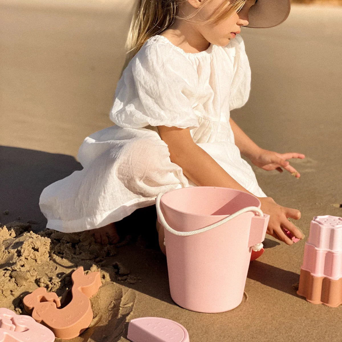 Silicone Bucket & Spade Set Pink